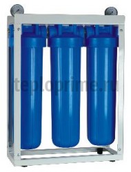 Магистральные картриджные фильтры Aquafilter серии Big Blue комплект 3-х корпусов ВВ20" на стеллаже